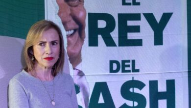 Autora de ´El rey del cash' denuncia venganza política por publicación  de su libro