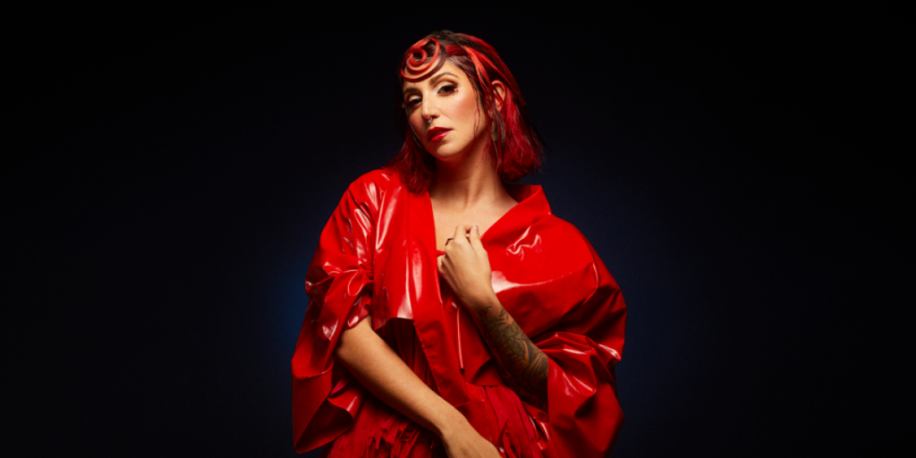 Bely Basarte regresa a los escenarios y desvela las fechas de su gira 'Bomba de humo 2023'