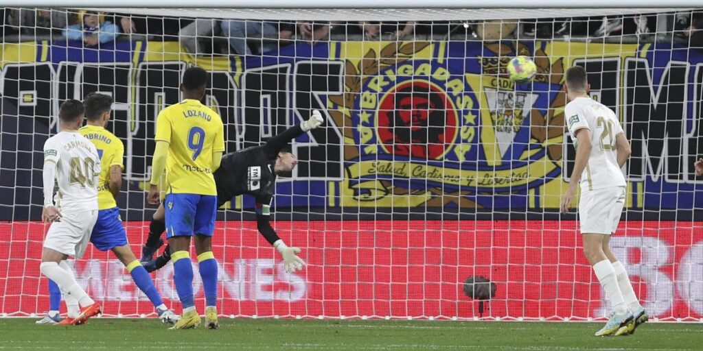 Cádiz 1 - 1 Elche: resultado, resumen y goles | LaLiga Santander