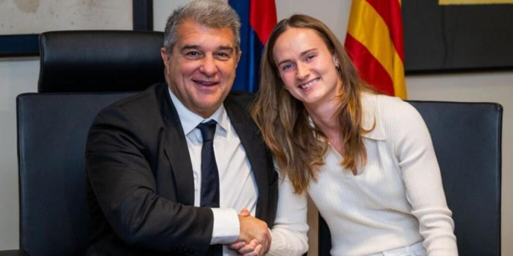 Caroline Graham Hansen renueva por el Barça