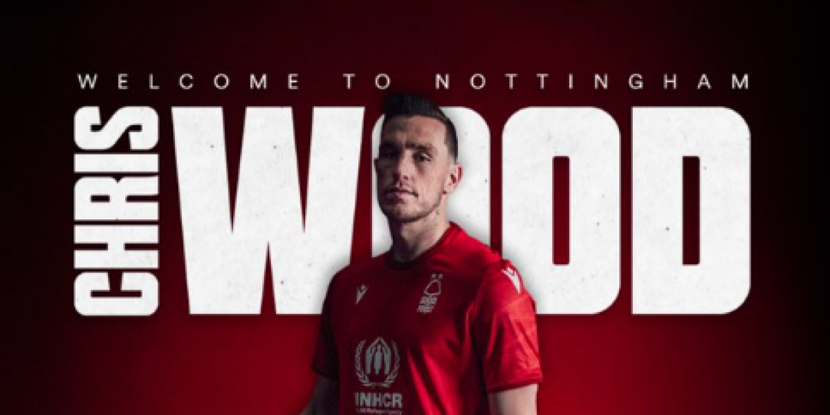 Chris Wood, cedido con opción de compra obligatoria en caso de permanencia