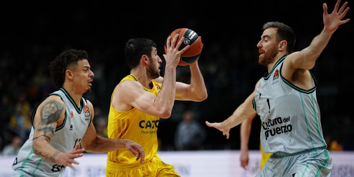 Claver: "Debemos seguir defendiendo, en la Euroliga sólo se gana así"