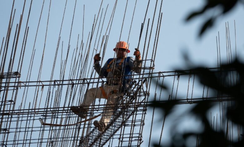 Confianza empresarial para sectores manufacturero, construcción y comercio suma 7 meses a la baja