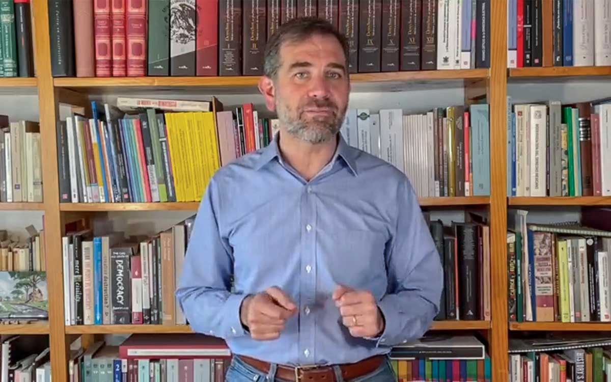 Córdova llama a conducirse con legalidad en elecciones de Edomex y Coahuila