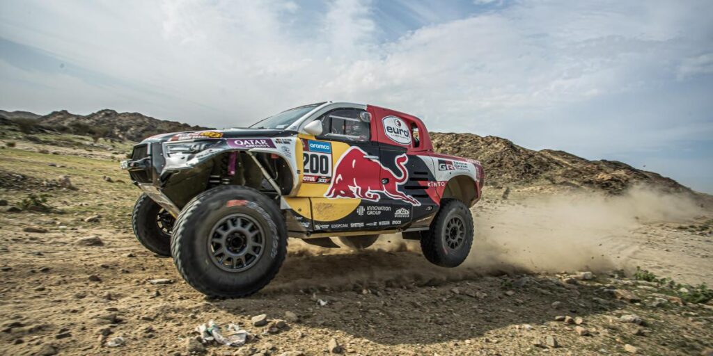 Dakar 2023, etapa 5: Al-Attiyah da otro zarpazo con Sainz segundo
