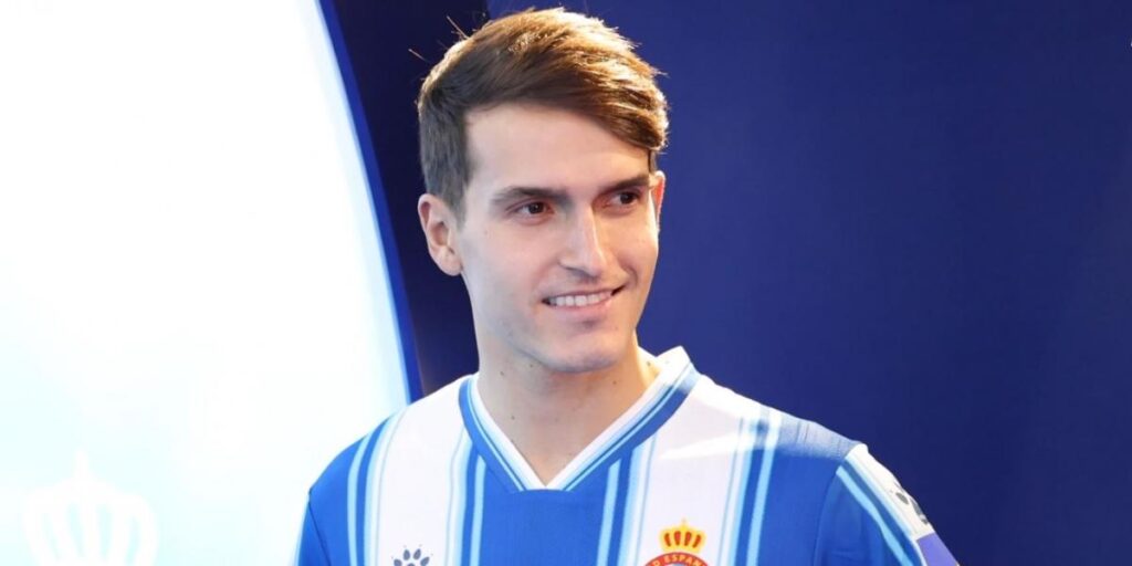 Denis Suárez ya se ha estrenado de blanquiazul