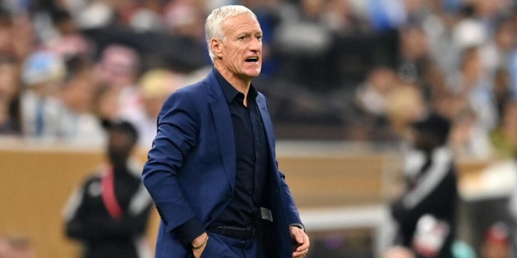 Deschamps renueva hasta junio de 2026
