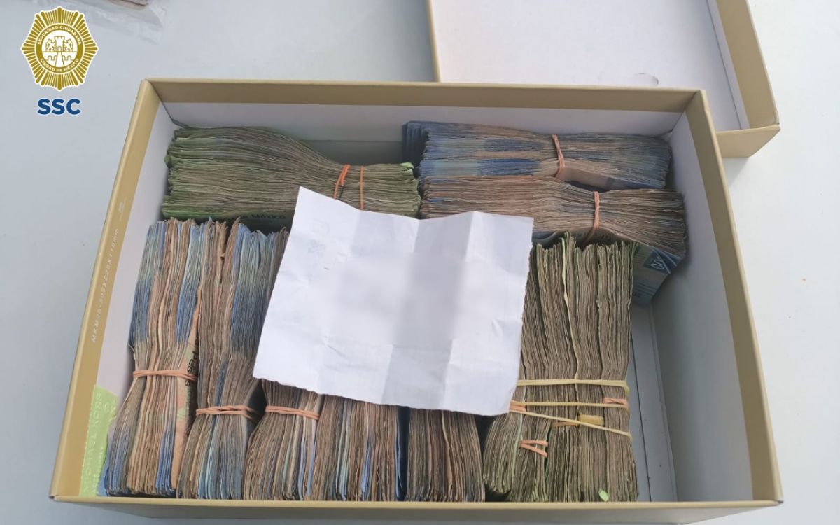 Detienen a 3 por transportar casi un millón de pesos sin comprobar su origen