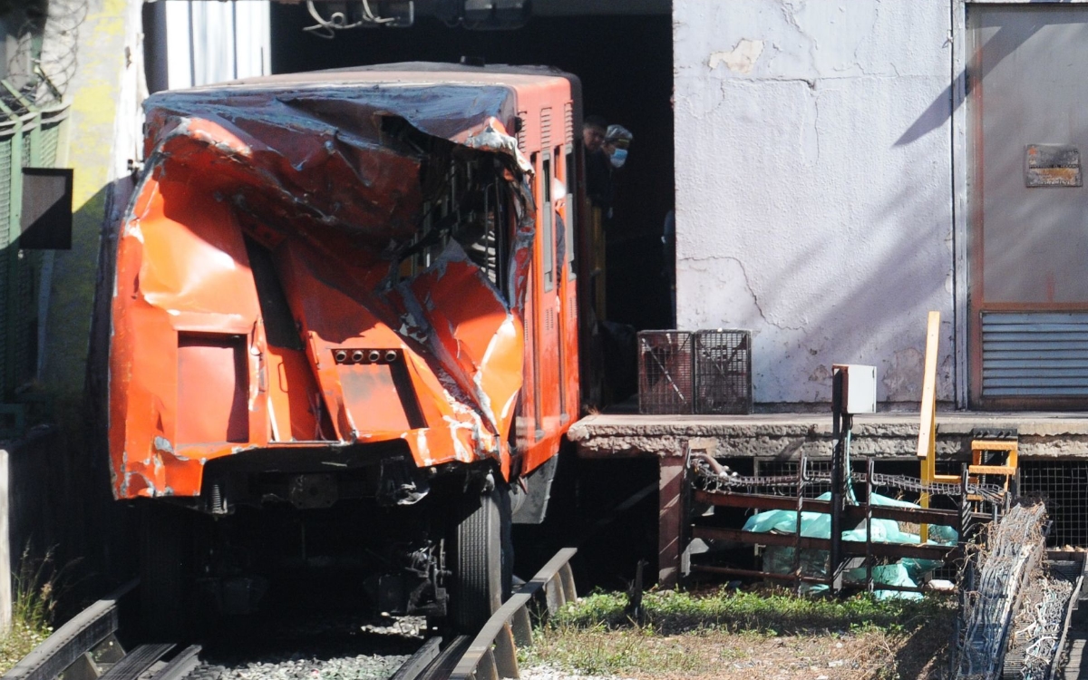 Detienen a conductor de tren que chocó en Línea 3 del Metro por homicidio y lesiones