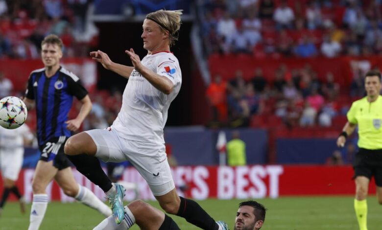 Dolberg se va cedido al Hoffenheim y libera una ficha