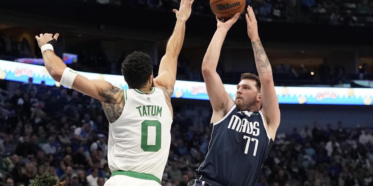 Doncic 'retrata' a Tatum...y así se la devuelve la estrella de los Celtics