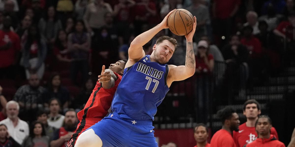 Doncic se quita la 'pereza' de encima y Dallas remonta ante los Rockets de Garuba