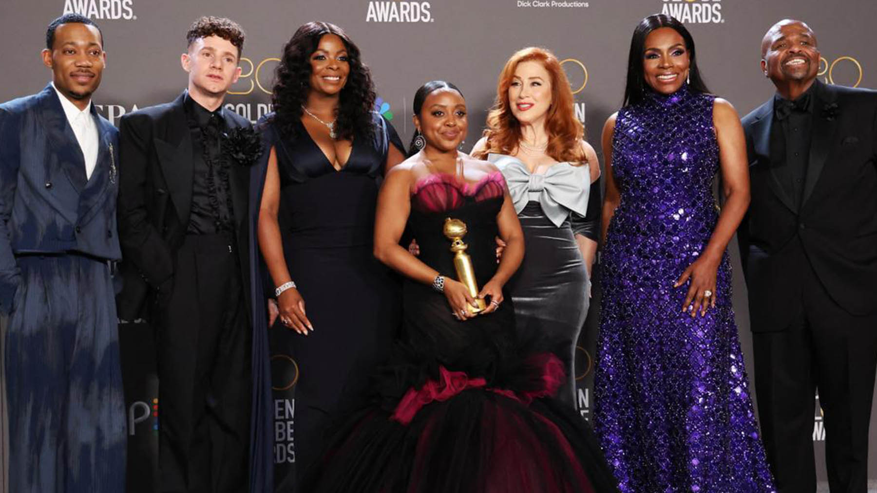 Dónde ver las series ganadoras de los Globos de Oro 2023