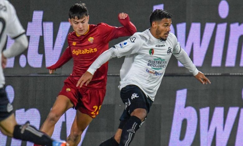 Dybala mete a la Roma en zona Champions tras vencer a la Spezia