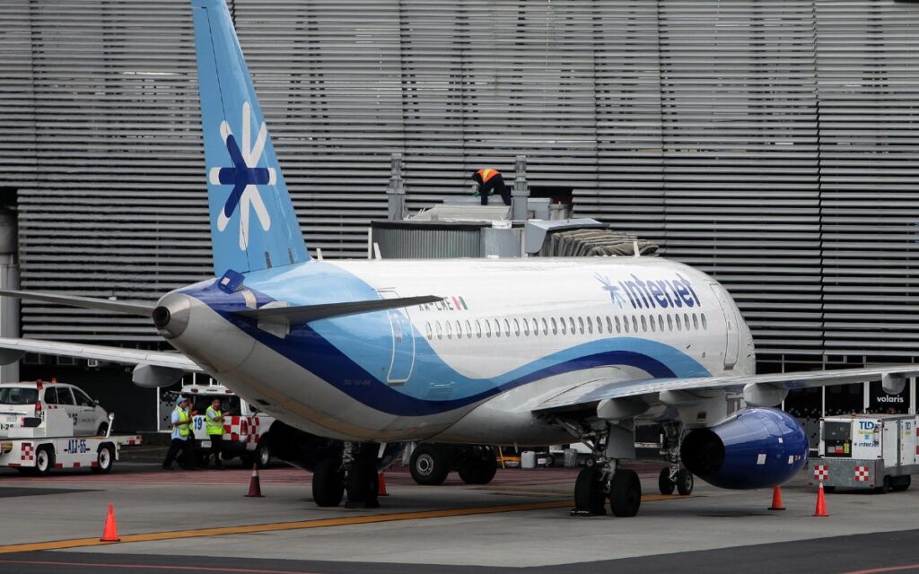 EU pospone reunión para que México recupere la Categoría 1 de aviación