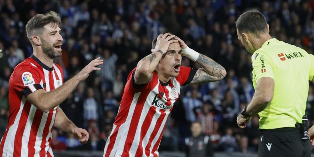 El Athletic piensa acudir a Competición para dejar sin efecto la roja a Yeray