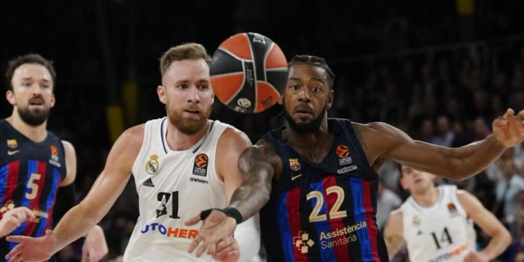 El Barça, a estrenar el nuevo año asaltando la pista del líder