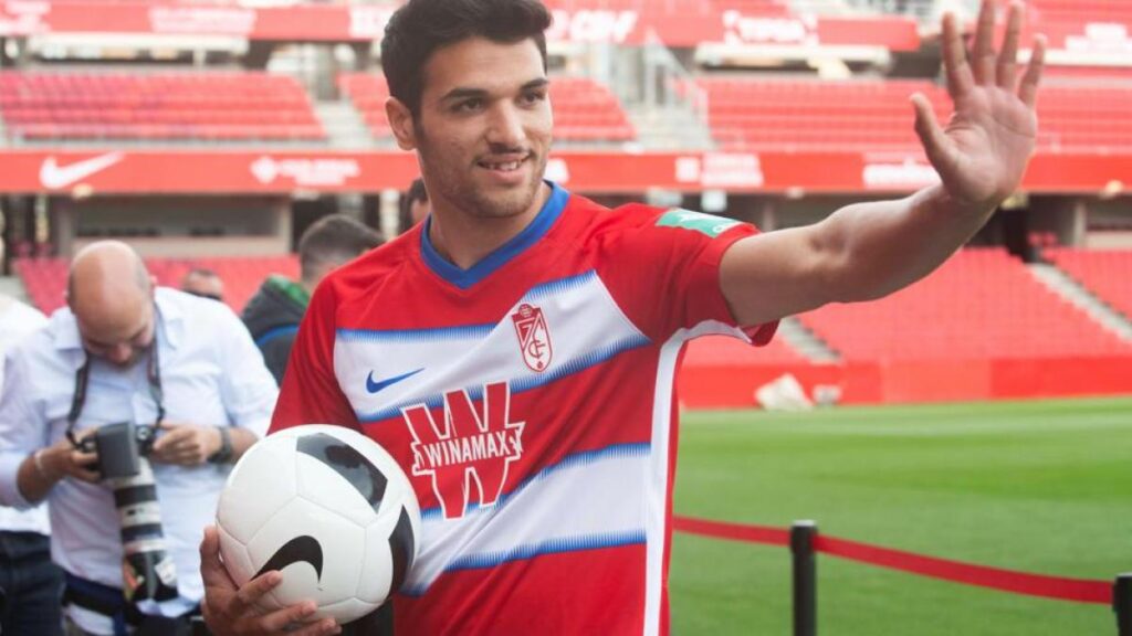 El Granada cede a Antoñín Cortés al Anorthosis chipriota