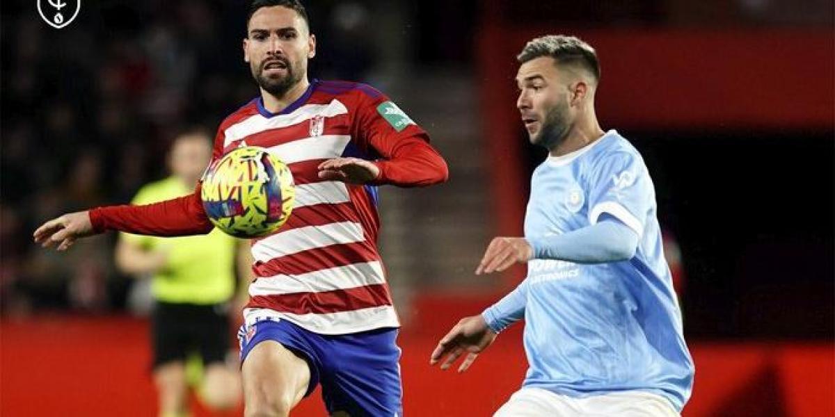 El Granada puede con un Ibiza valiente pero inofensivo