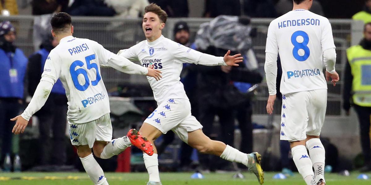 El Inter se estrella en casa y dice adiós al 'scudetto'