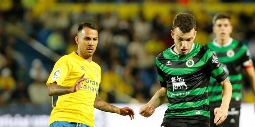 El Racing frustra a Las Palmas