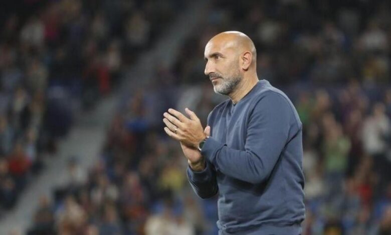 El Sporting de Gijón destituye a Abelardo