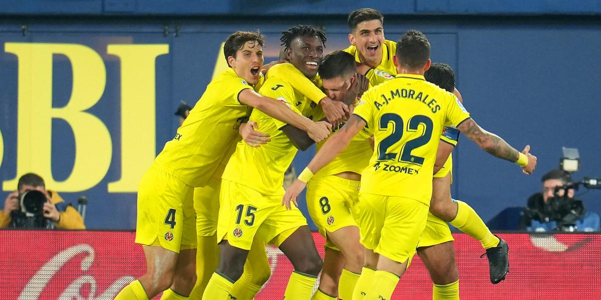 El Villarreal derrota y deja de piedra al Valencia en el reformado La Cerámica