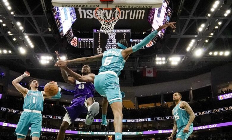 El equipo de Michael Jordan humilla como nunca a los Bucks y al mismísimo 'Anteto'
