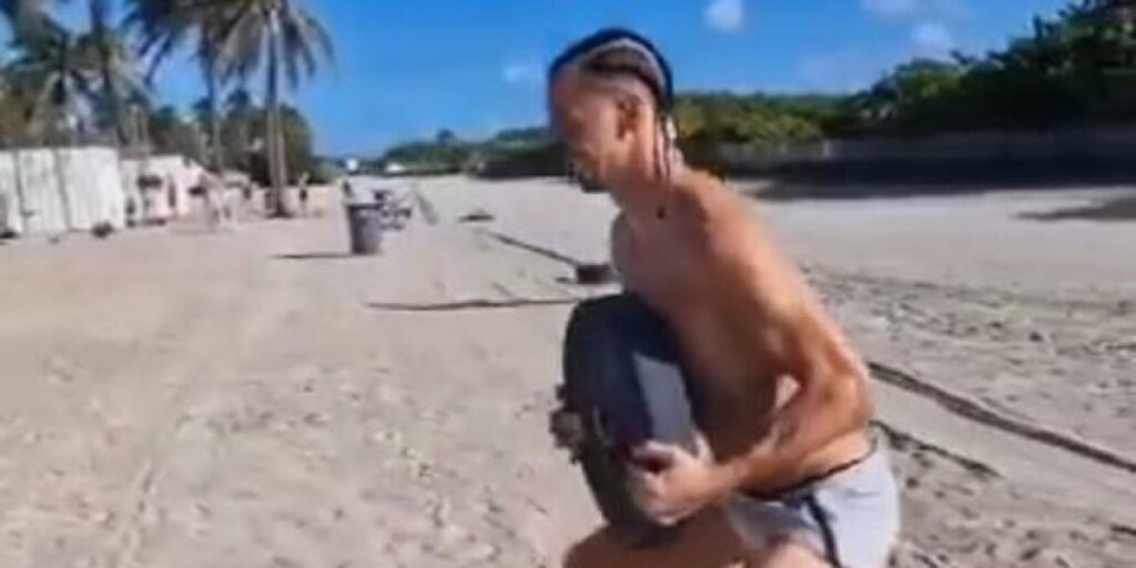 El increible entrenamiento de crossfit de Ibrahimovic en la playa