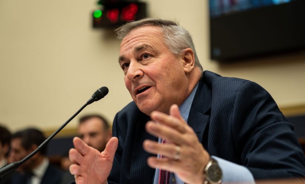 El nuevo CEO de FTX dice que existe la posibilidad de que el intercambio se reinicie