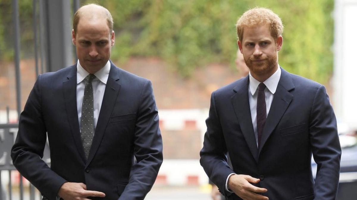 El príncipe Harry revela que Guillermo le agredió y lo tiró al suelo tras insultar a Meghan