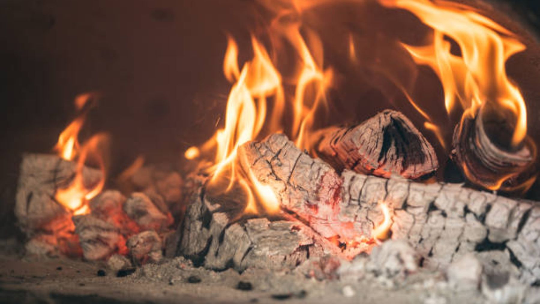 El trucazo para deshacerse del olor a humo de chimenea