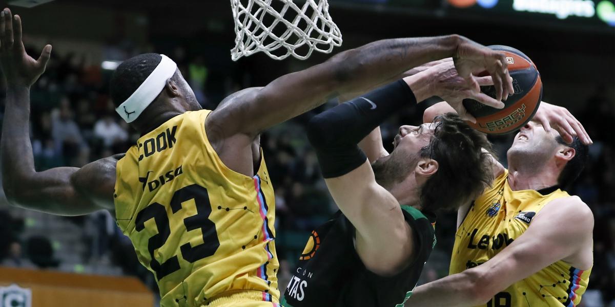 Elgin Cook estará de baja durante tres semanas por una rotura fibrilar