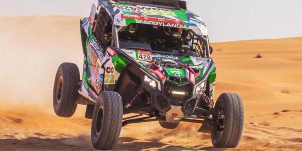 Eryk Goczal y Oriol Mena se llevan la victoria en SSV en un final de película