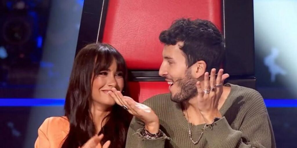 Este es el controvertido vídeo de Sebastián Yatra rompiendo una foto de Aitana y Miguel Bernardeau