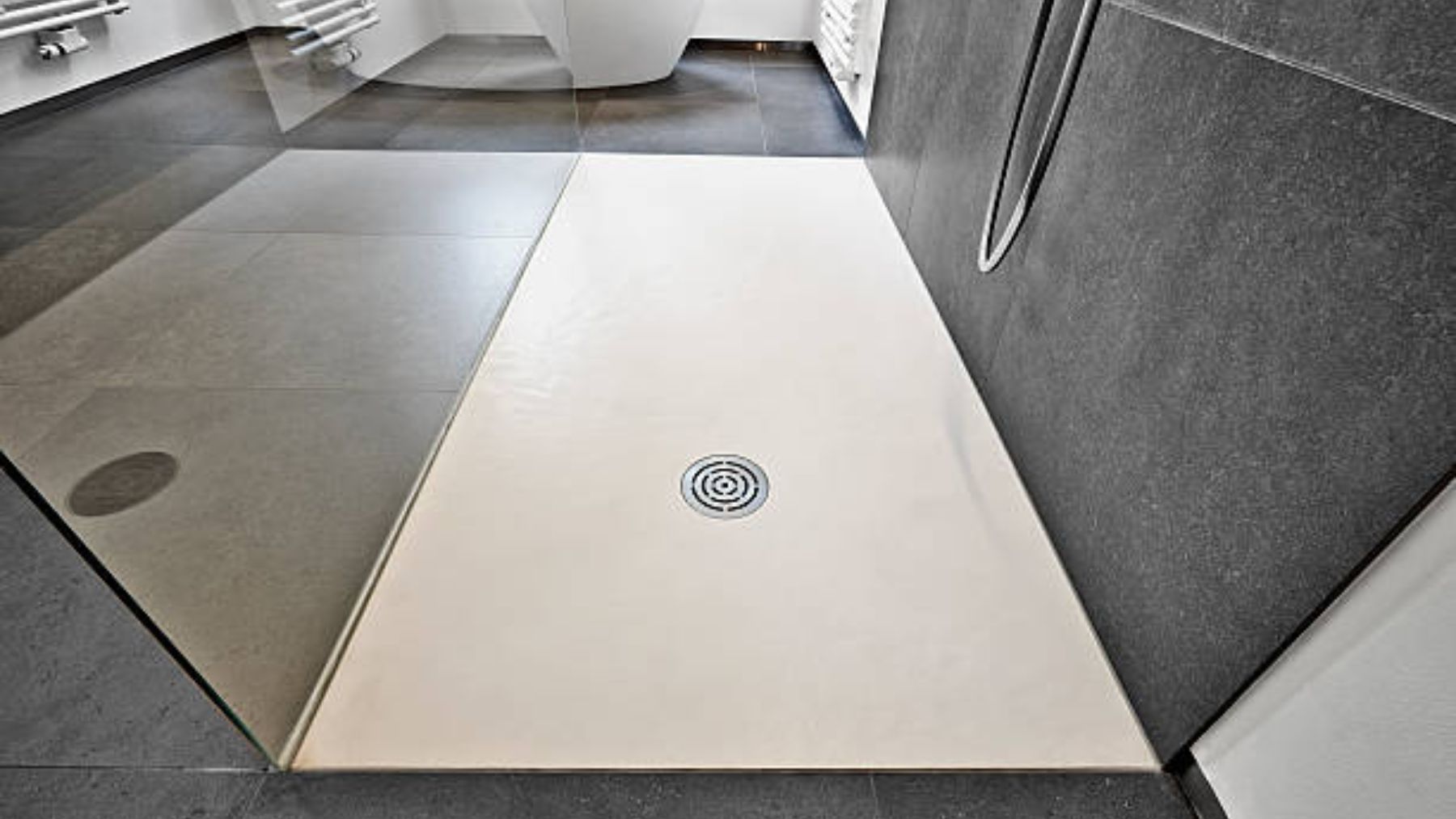 Este producto que tienes en casa puede acabar con los problemas en el desagüe de la ducha