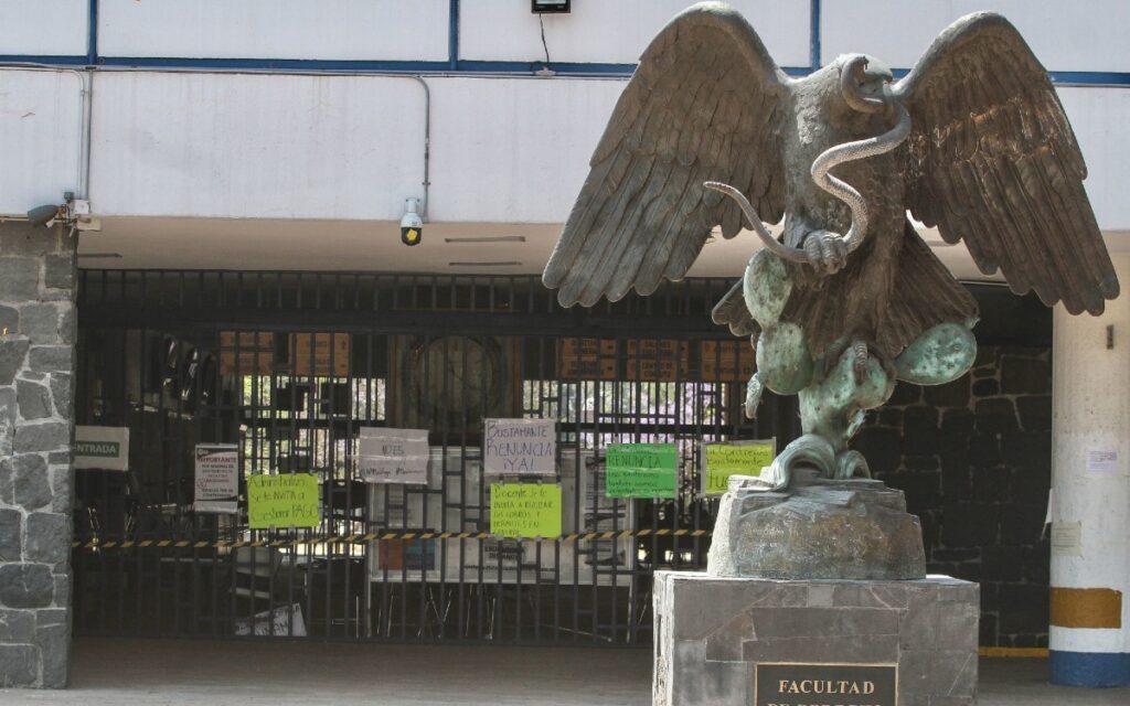 Facultad de Derecho de la UNAM cierra filas con Graue sobre caso Yasmín Esquivel