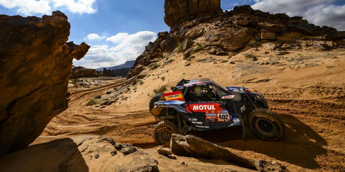 Farrés cede 3 minutos pero sigue en la pelea en T4