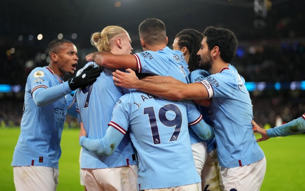 Firman Skyblues espectacular remontada ante Spurs | Video