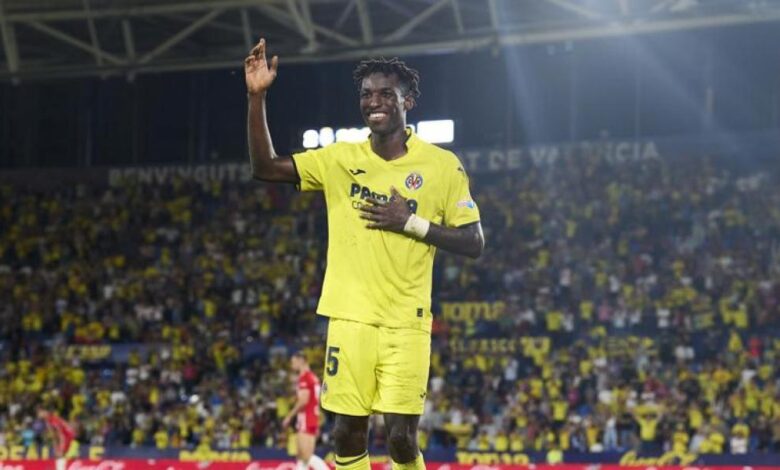 Frenazo al fichaje de Nicolás Jackson por el Bournemouth