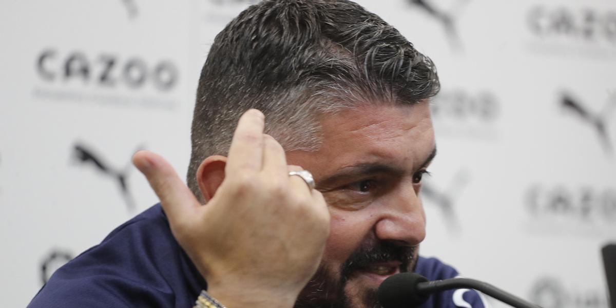 Gattuso: "Llevamos casi un mes esperando y no hemos fichado nada"