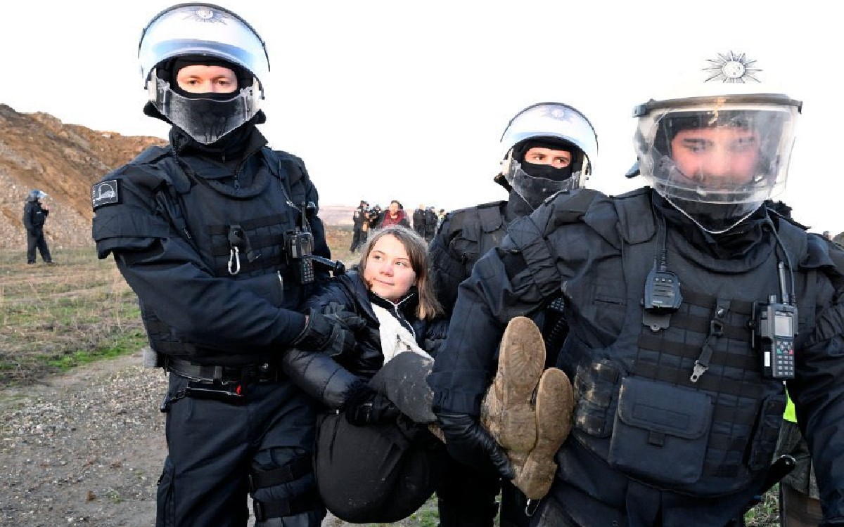 Greta Thunberg es detenida por la policía alemana | Video
