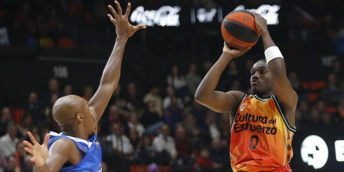 Harper y Rivero se unen a la lista de bajas del Valencia