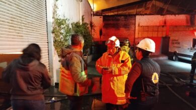 Incendio en Industrial Vallejo consume una bodega, hay saldo blanco