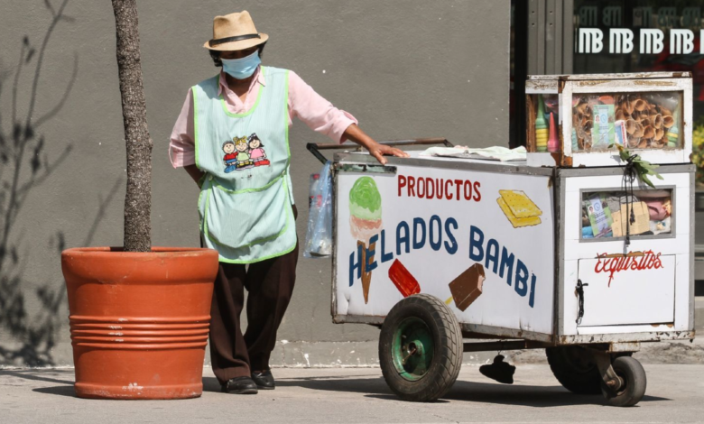 Informalidad baja a 54.9% en diciembre pero desempleo se mantiene igual: Inegi