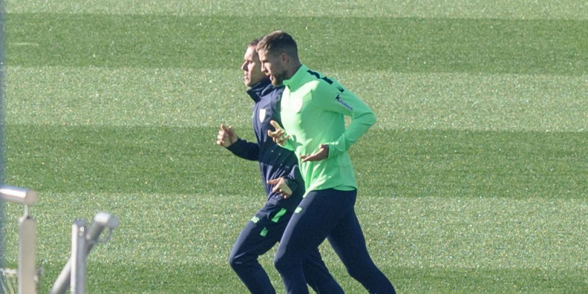 Iñigo está casi descartado para el sábado y Vesga es duda