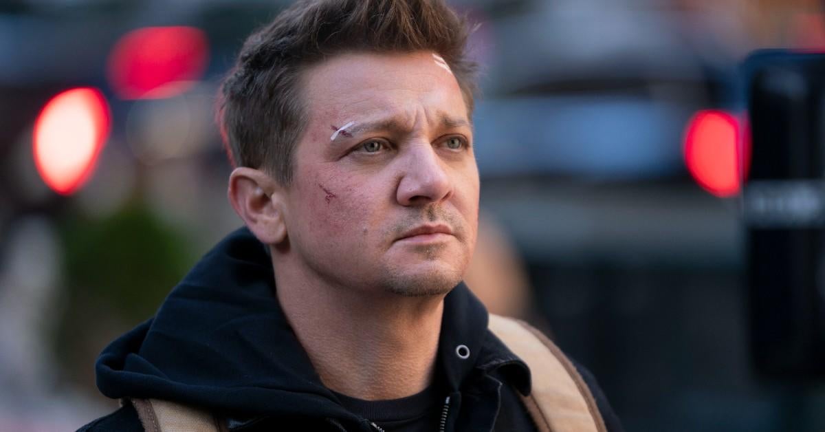 Jeremy Renner se someterá a cirugía después de una lesión con quitanieves