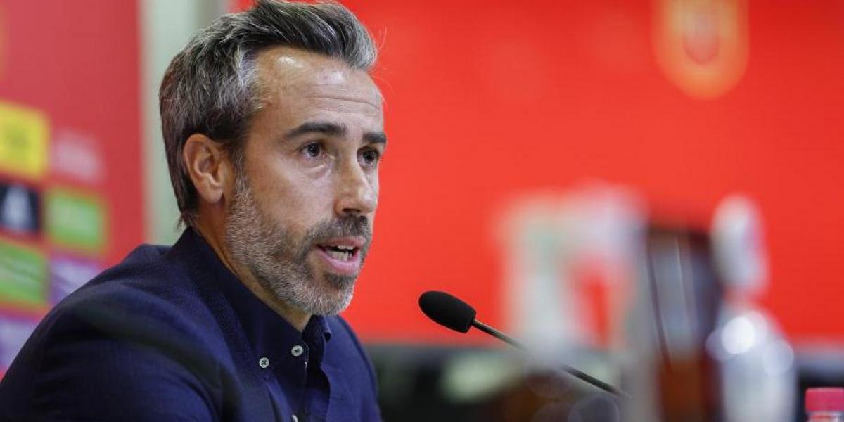 Jorge Vilda, presente en el entrenamiento del Real Madrid