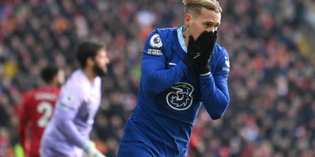 La Premier y el Chelsea, grandes agitadores en un mercado que cierra este martes