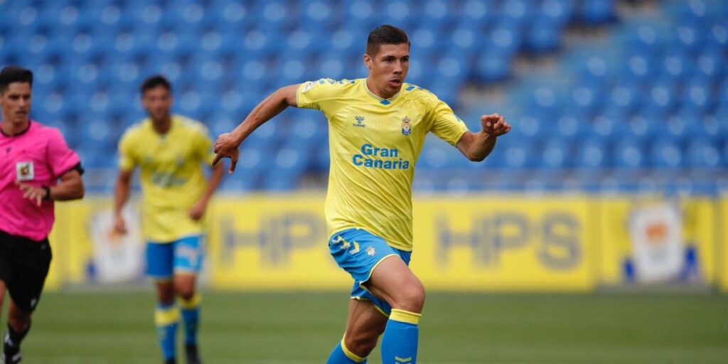 La UD Las Palmas cede de nuevo a Unai Veiga, ahora al Unionistas de Salamanca
